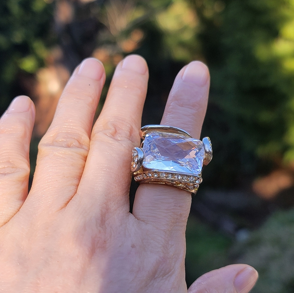 Statement ring Size 6.5 - Picture 4 of 7